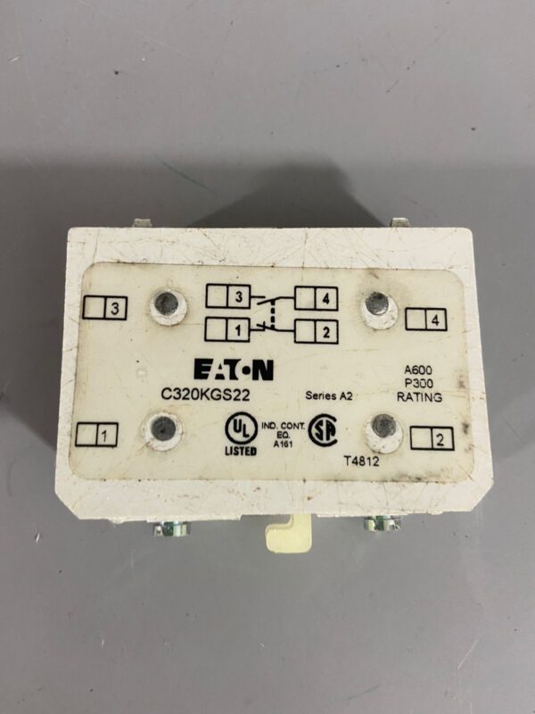 Contato Eaton PN: C320KGS22